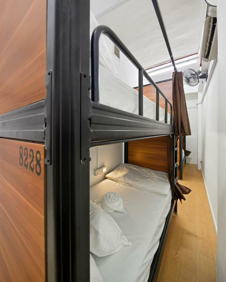 7 Wonders Hostel @ Upper Dickson  Singapore Buitenkant foto